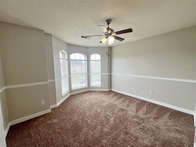 Building Photo - 613 Norwood Dr