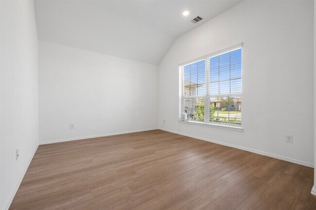 Building Photo - 26707 Andorra Colony Ct