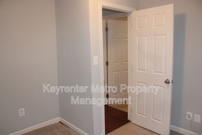 Building Photo - 17 Quire Ave