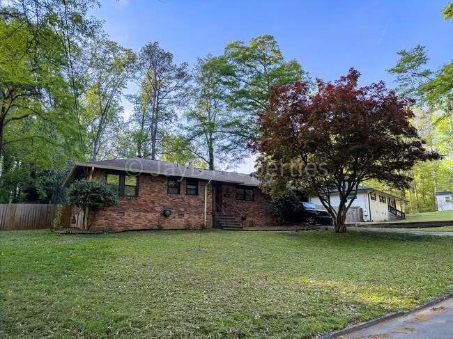 Building Photo - 3169 Cloverhurst Dr