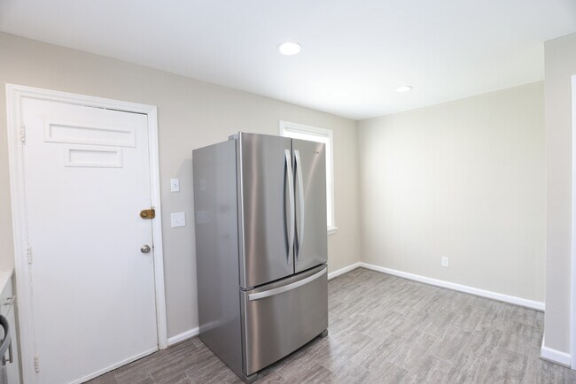 Building Photo - 1507 N 30th St