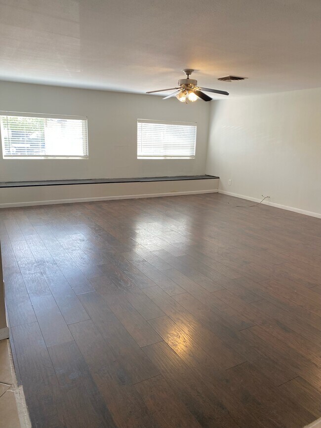 Building Photo - 3926 N 87th St