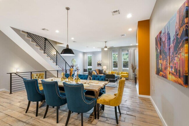 Building Photo - 3737 Bienville Ave