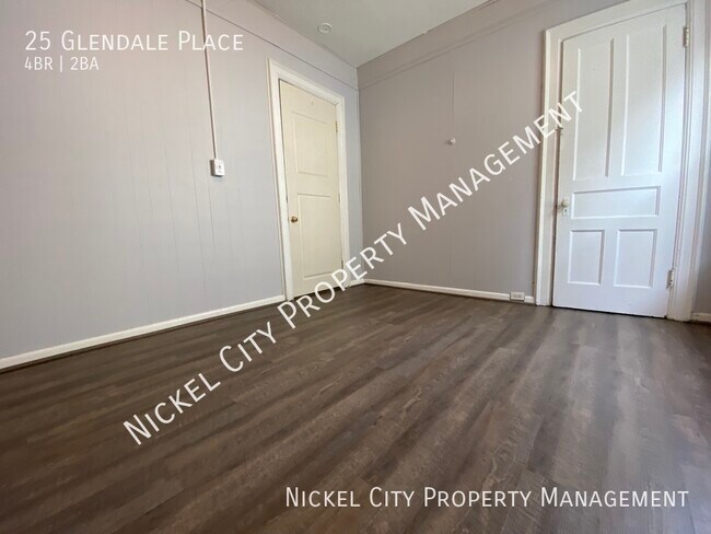 Building Photo - Beautiful 4 bedroom + Office Victorian Sty...