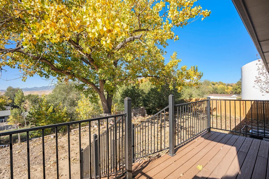 Building Photo - 7030 Metropolitan St