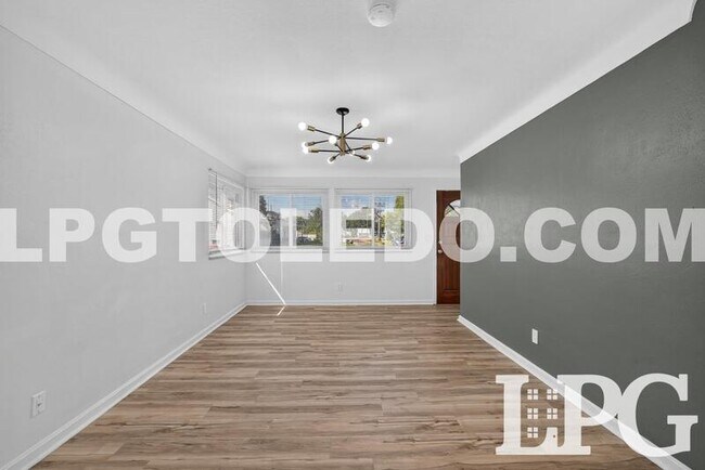 Building Photo - 5129 Wissman Rd