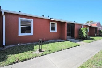 Building Photo - 215 Dorchester Square