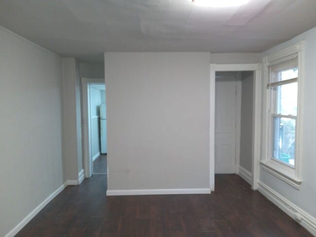 Primary Photo - 625 N 6th St