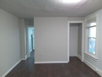 Building Photo - 625 N 6th St