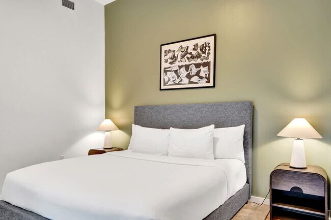 Building Photo - 1220 17th St