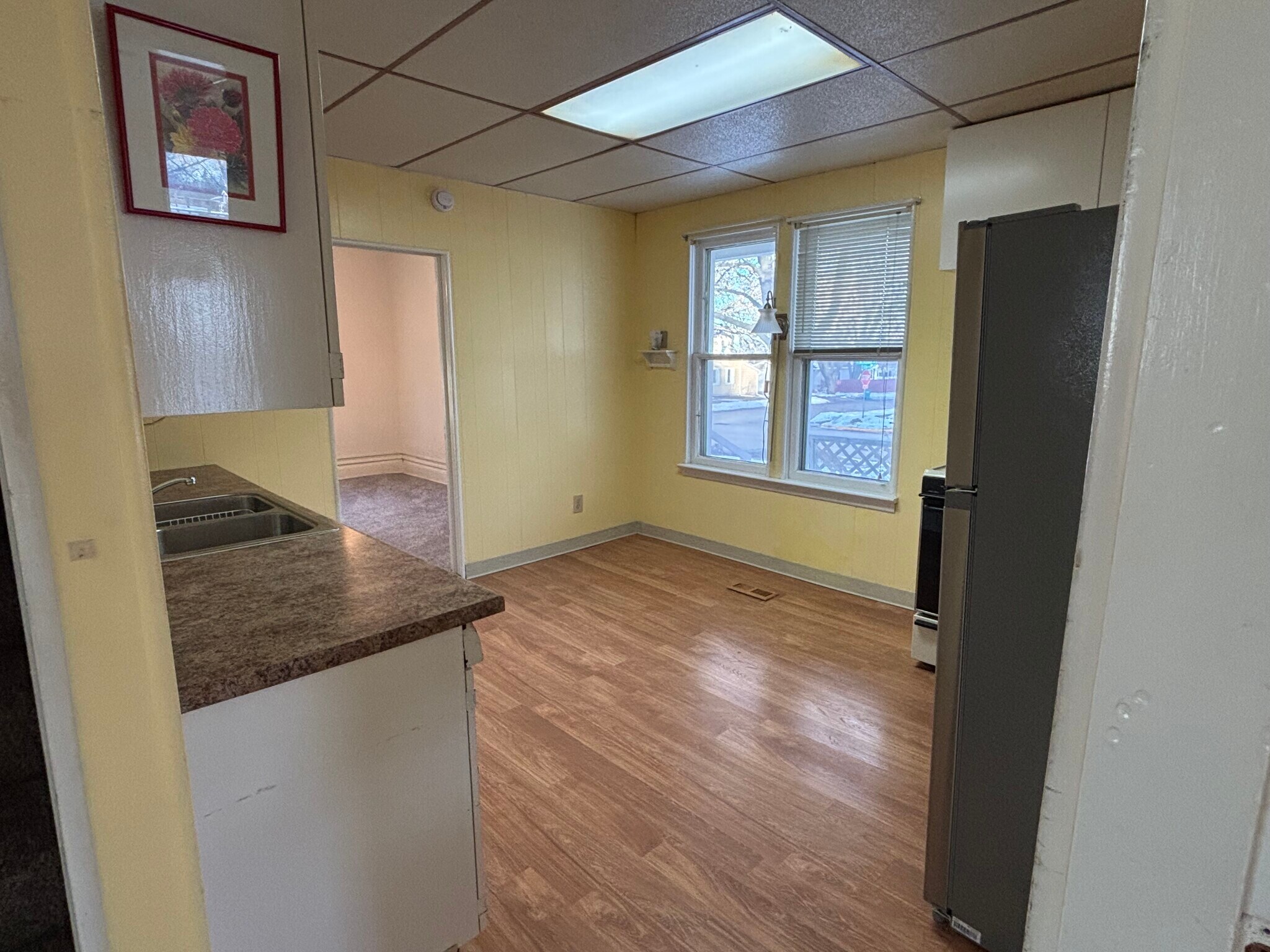 Kitchen - 203 E McKinley St