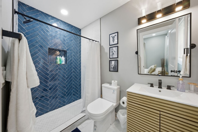 Building Photo - 1114 Oakland Dr SW