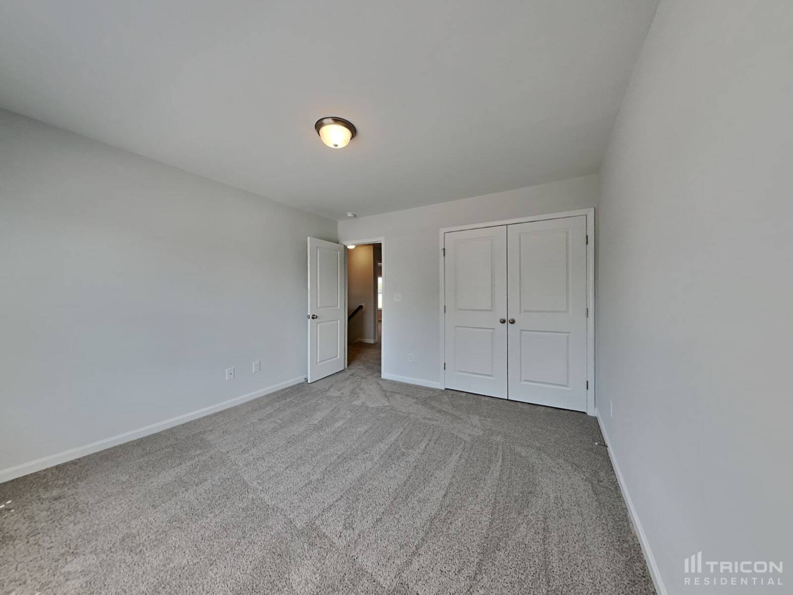 Building Photo - 258 Sturgeon St