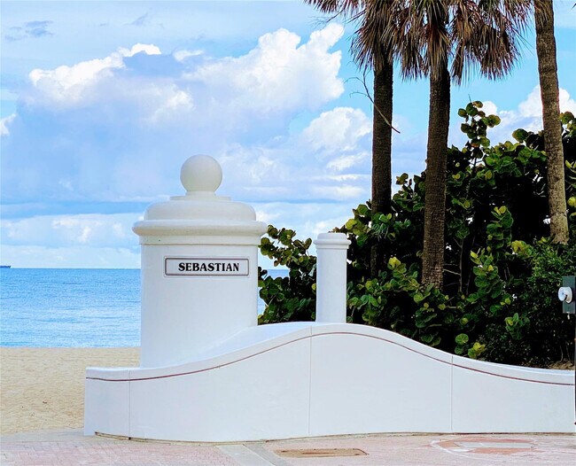 Building Photo - 625 Antioch Ave