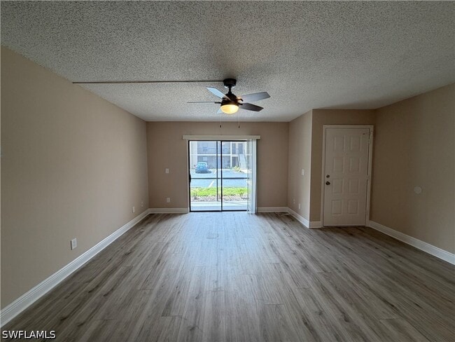 Building Photo - 5315 Summerlin Rd