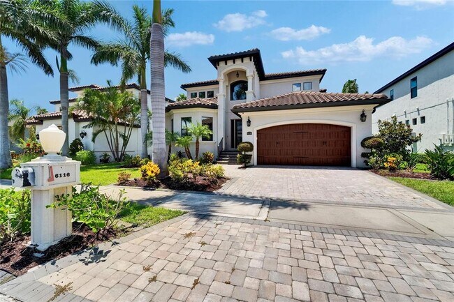 Building Photo - 6116 Lagomar Ln