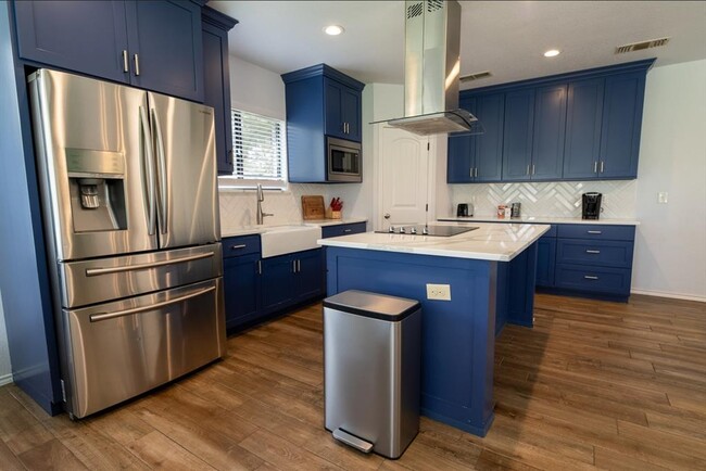 Building Photo - 30715 Onion Creek