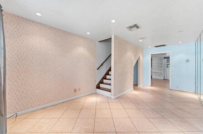 Building Photo - 1839 Bethlehem St