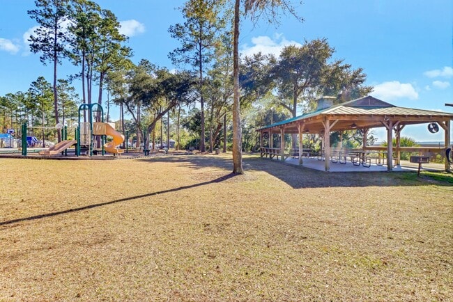 Building Photo - 114 Egrets Way Ln