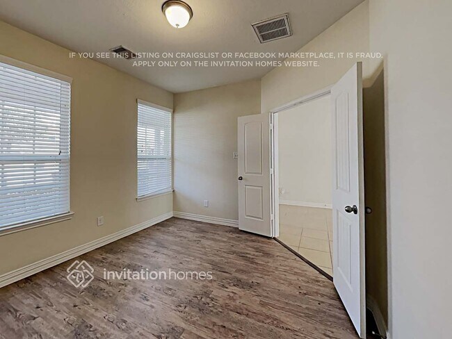 Building Photo - 3322 Orchid Trace Dr