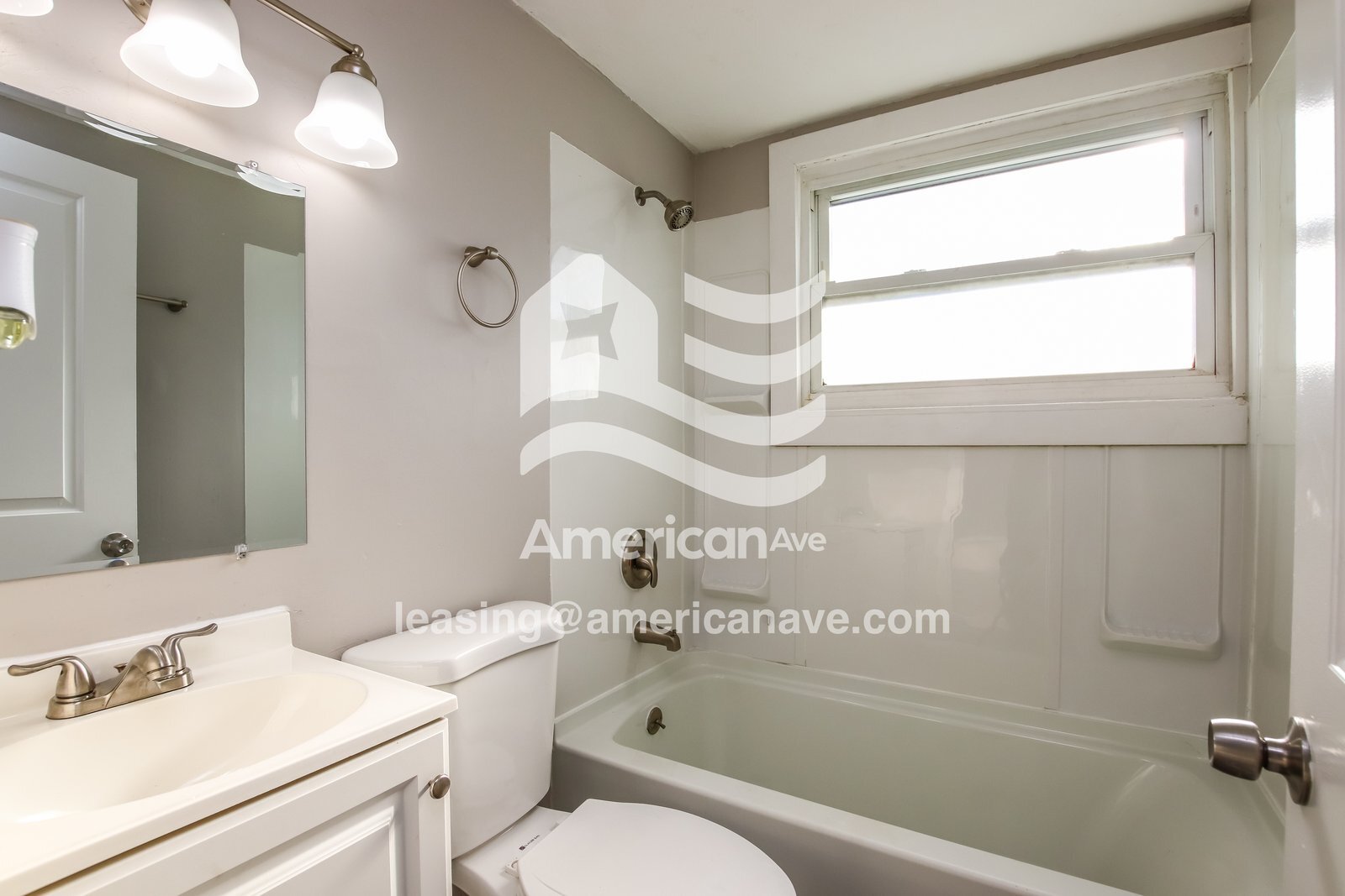 Building Photo - 1709 Campbell Dr