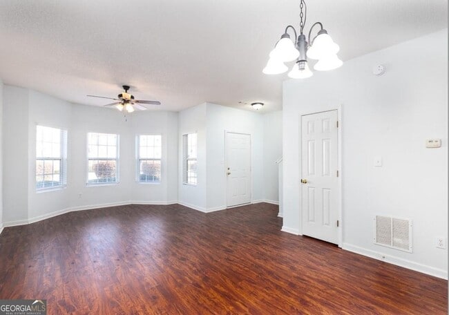 Building Photo - 3230 Oakley Pl