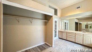 Building Photo - 2410 Gem Oak