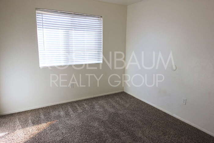 Building Photo - 13211 S Kin Cir