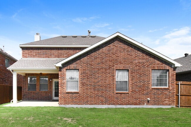 Building Photo - 15408 Yarberry Dr