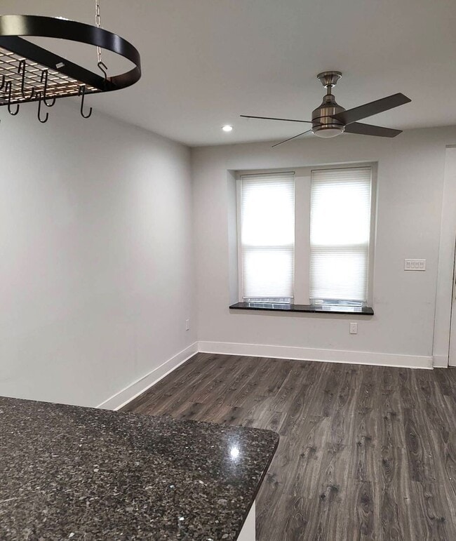 Building Photo - Newly Renovated 3-Bed/2.5-Bath Townhouse in Manayunk! Three Parking Spots Included!
