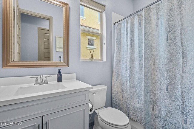 Building Photo - 4451 E Bernice St