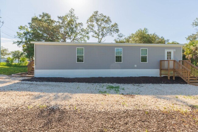 Building Photo - 3/2 Brooksville Fl