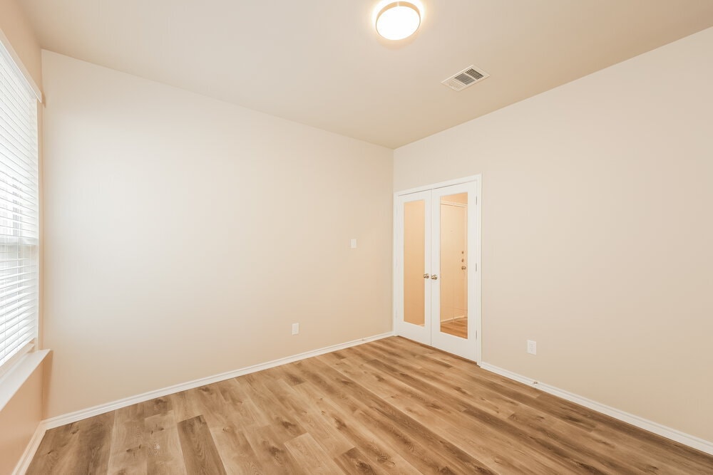 Building Photo - 11615 Tahoka Daisy