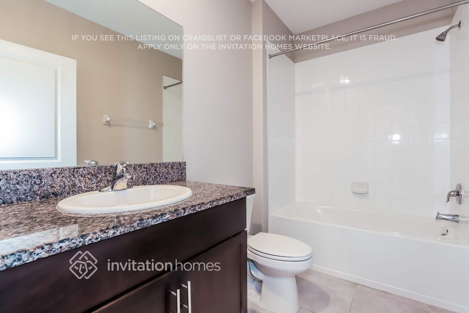 Building Photo - 2178 Jungle Dr