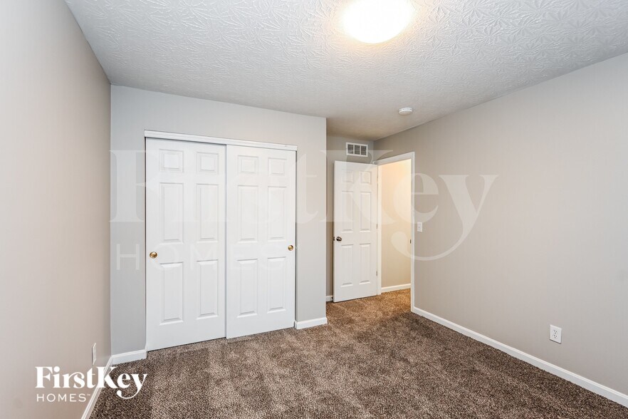 Building Photo - 7712 Turtle Hollow