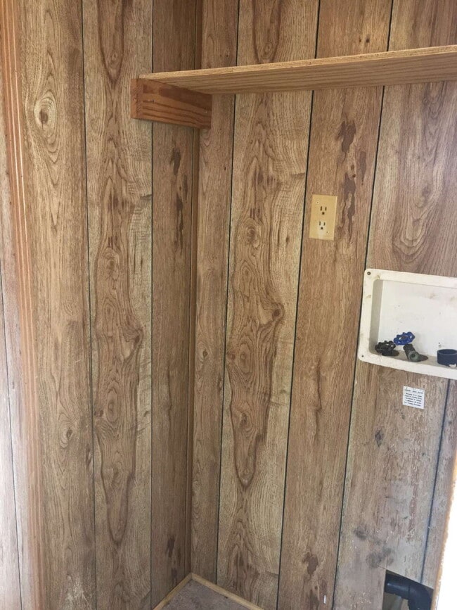 Building Photo - 3 BR | 2 BA Mobile Home in Goldsboro *Patetown Rd location*