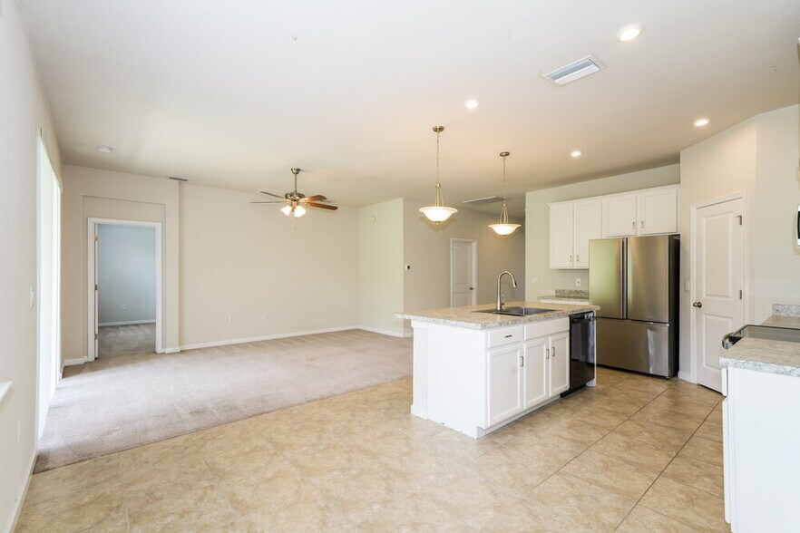 Building Photo - 18424 Hunters Meadow Walk