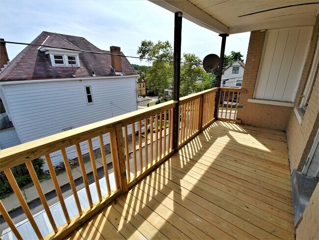 Building Photo - 79 Beltzhoover Ave