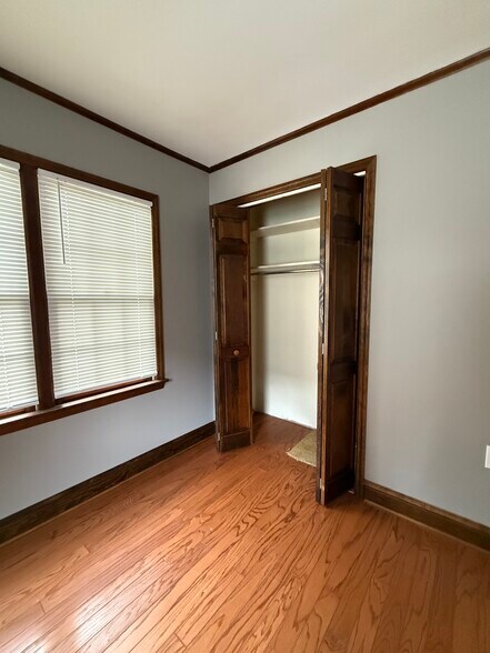Bedroom 2 closet - 208 5th Ave