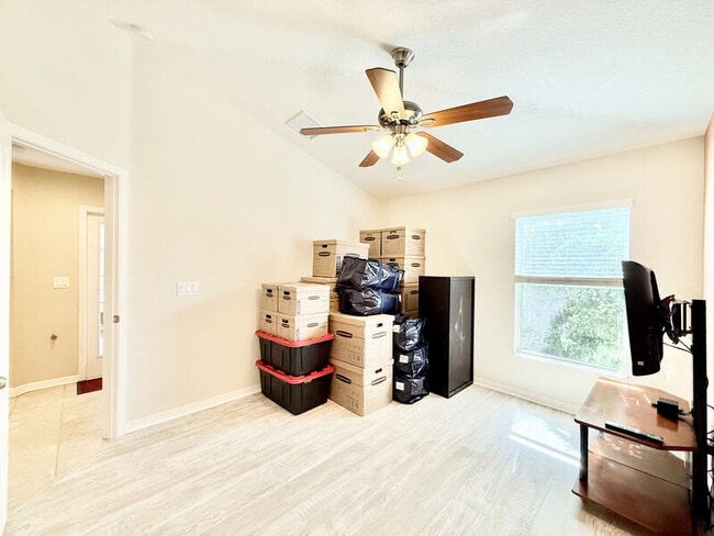 Building Photo - 11449 Newgate Crest Dr