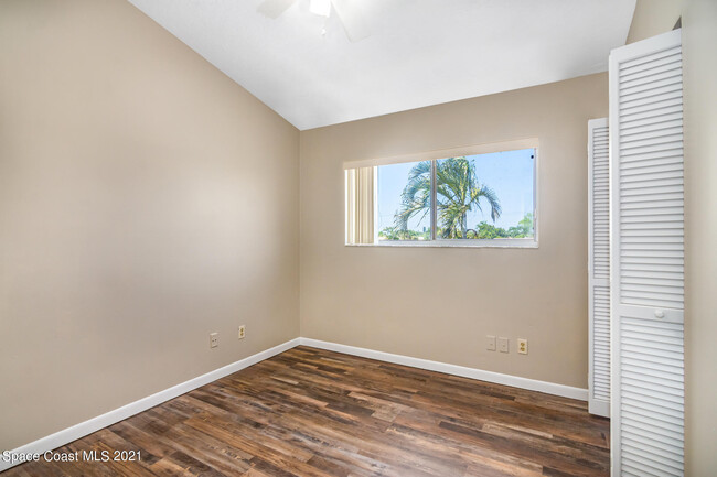 Building Photo - 1106 Ashley Ave