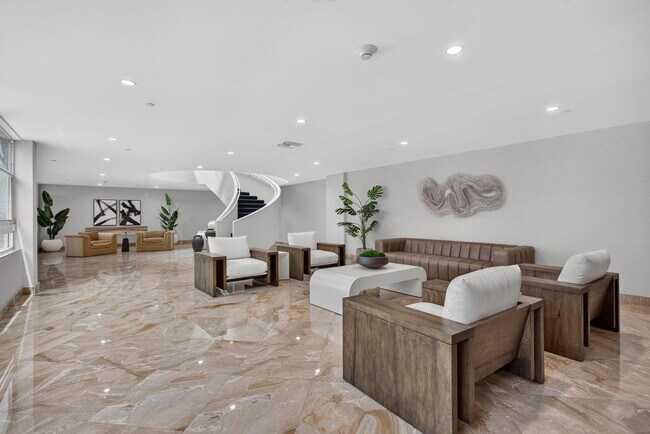 Building Photo - 1370 S Ocean Blvd