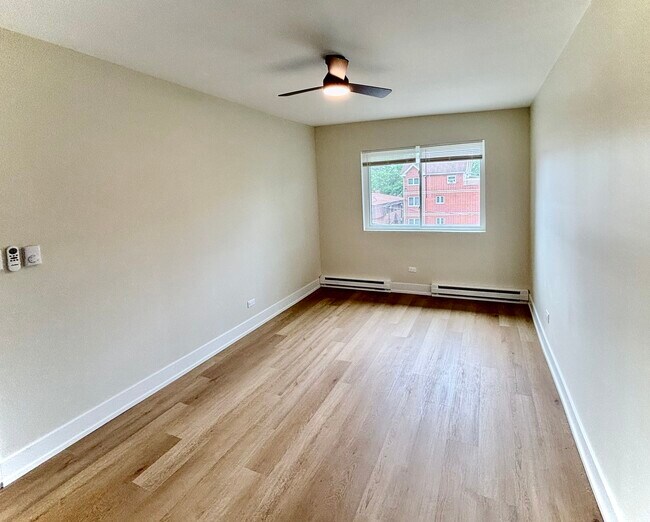Building Photo - 316 Marengo Ave