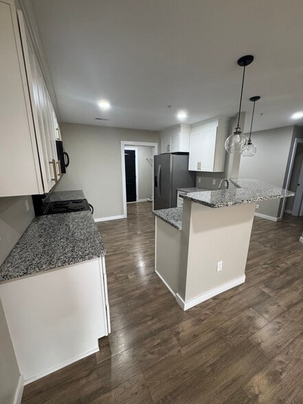 Building Photo - 3811 McBroom Chapel Rd