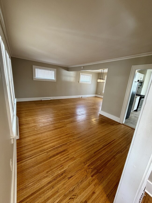 Building Photo - 41 Mildorf St