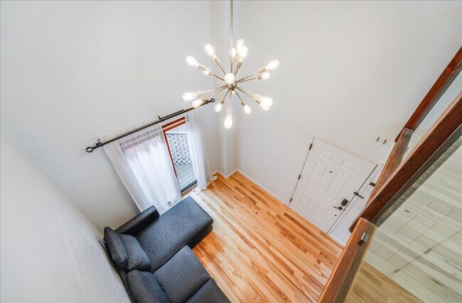 Building Photo - 416 63rd St