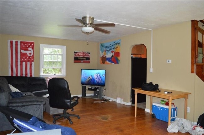 Building Photo - 3417 Blue Ridge Dr