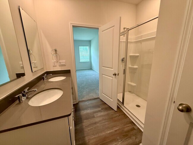 Building Photo - Beautiful, New Construction, 4BR/3.5BA Home in Secrest Commons