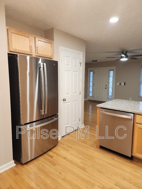 Building Photo - 3234 Campaign Dr