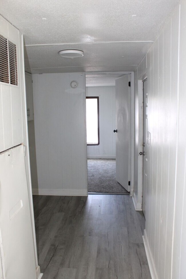 Building Photo - Peaceful Living in Havelock